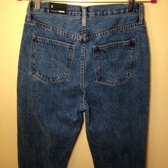 FASHION Nova Crossover straight leg jeans size 3 - Picture 6 of 10
